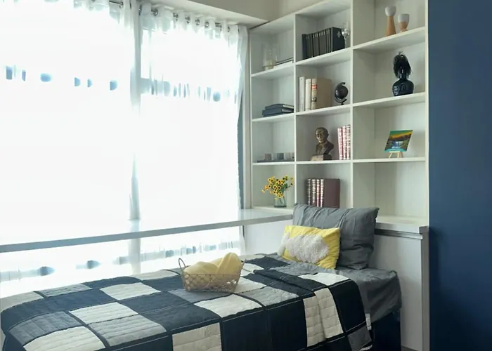 Single Bedroom With Private Toilet And Bath Manila